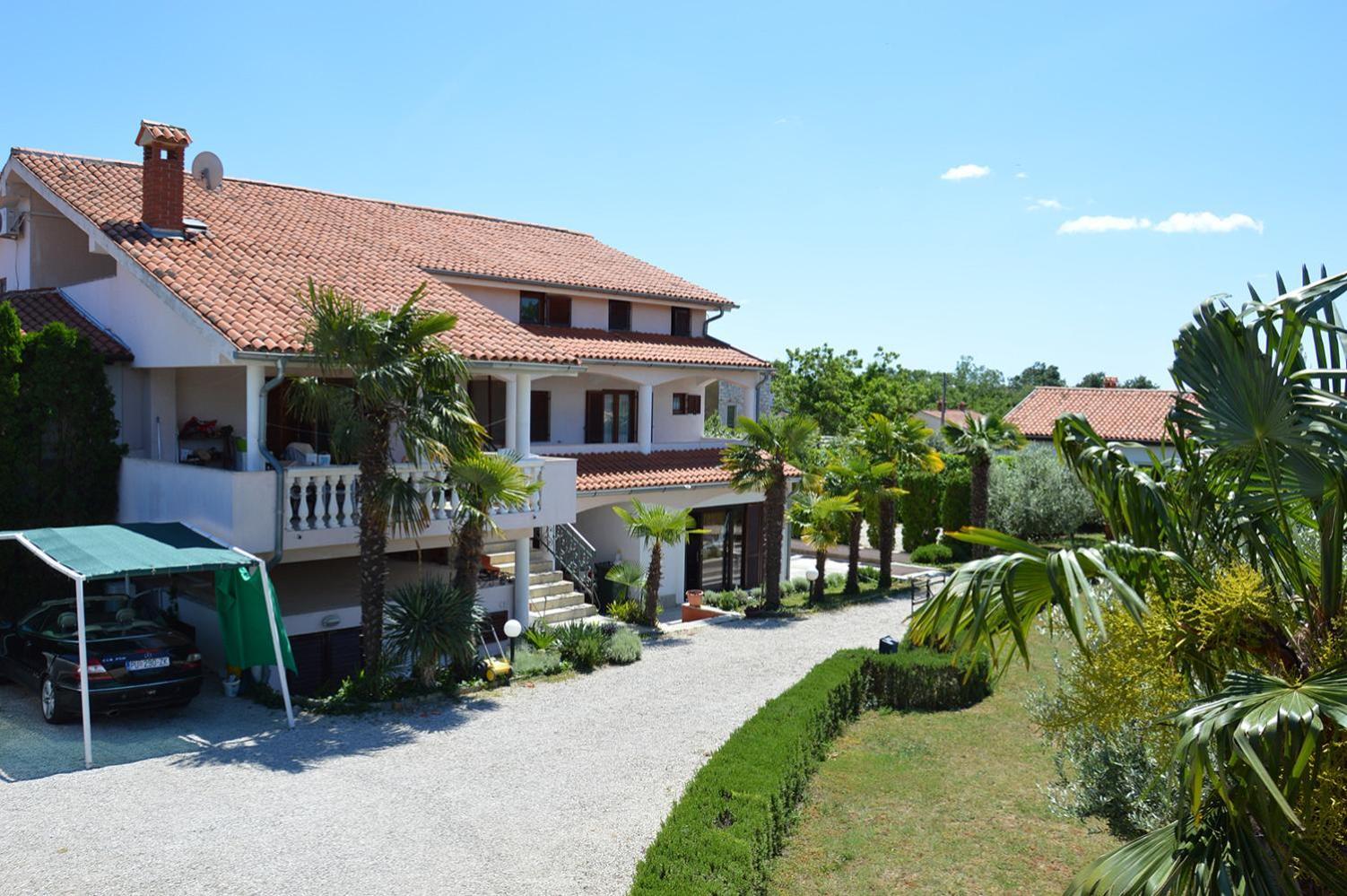 Apartments Aurelia Nova Vas  Luaran gambar